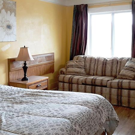 The Budget Inn Palatino Bridge Экстерьер фото